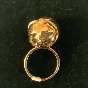 Henri Bendel gold ring